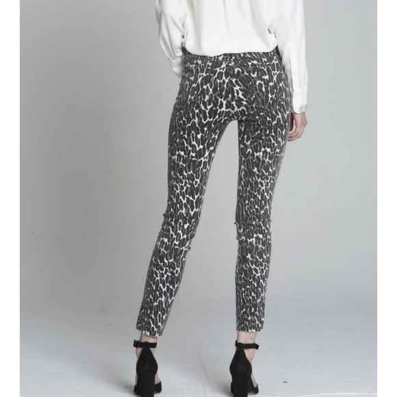 🚫SOLD🚫 - Picture 5 of 10